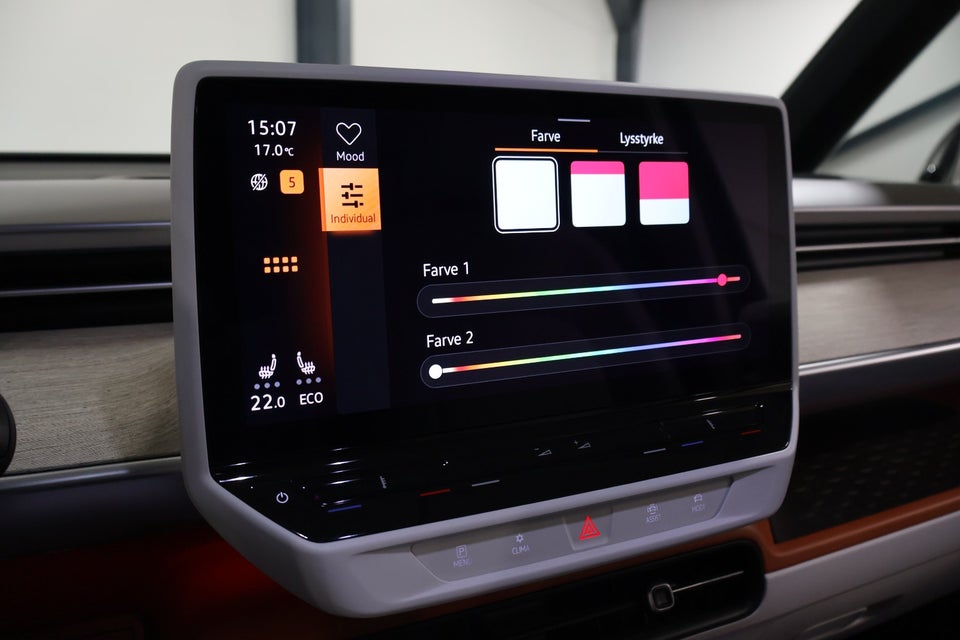 VW ID.Buzz 77 Pro SWB 5d