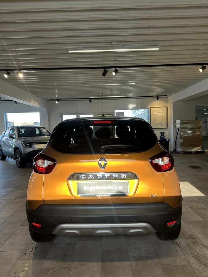 Renault Captur 1,2 TCe 120 Expression 5d
