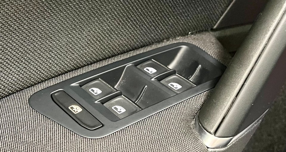 VW Golf VII 1,4 GTE DSG 5d