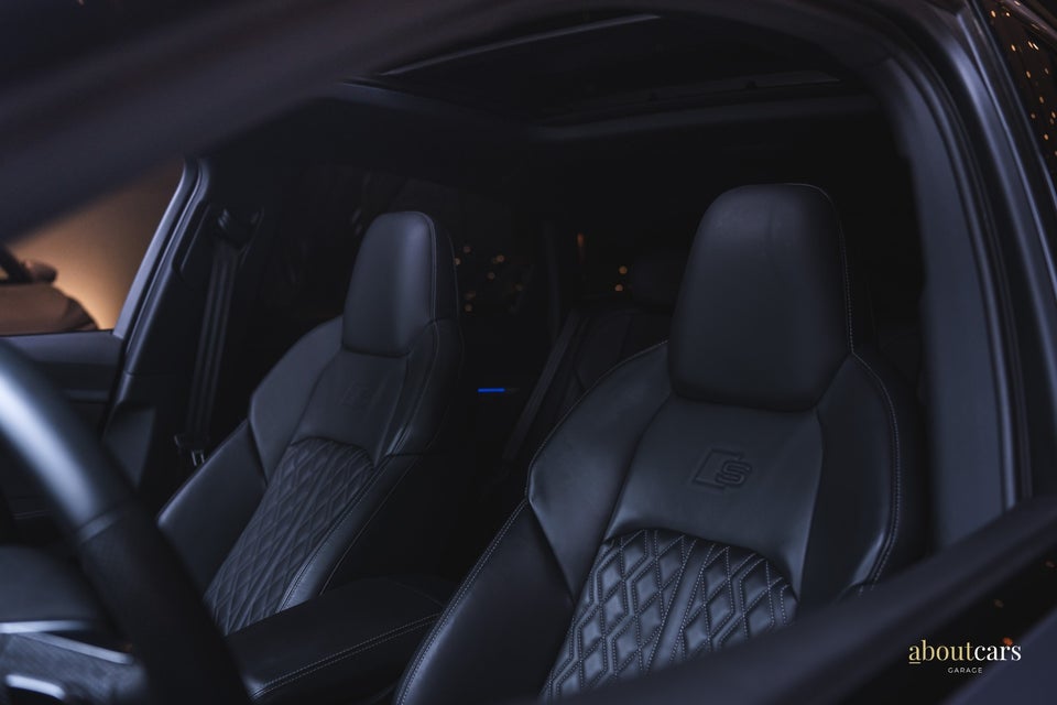 Audi e-tron S Sportback quattro 5d