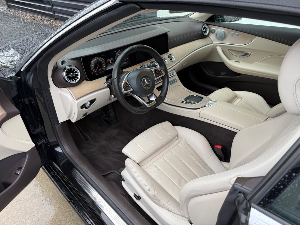 Mercedes E200 2,0 Cabriolet aut. 2d