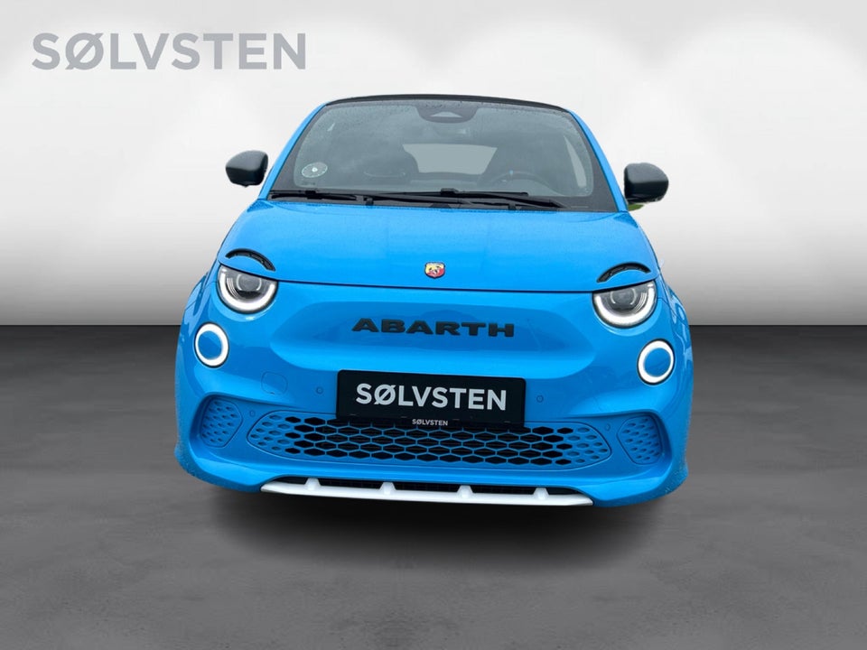 Abarth 500e Scorpionissima Cabrio 2d