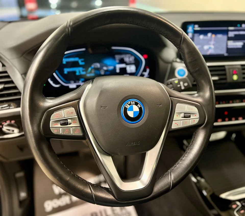 BMW iX3 Charged Plus 5d