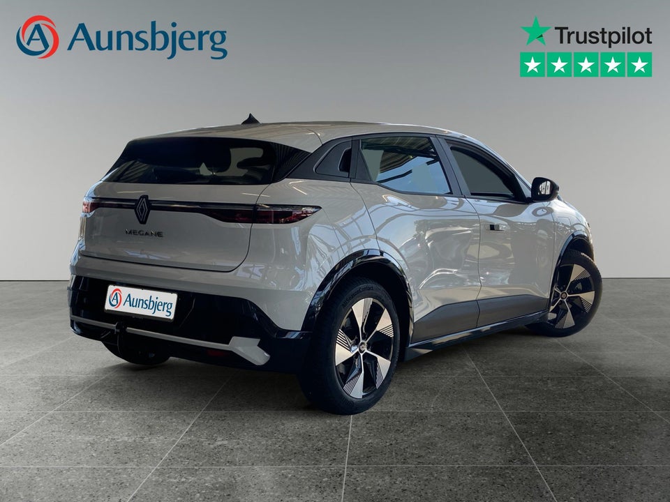 Renault Megane E-Tech 40 Equilibre 5d
