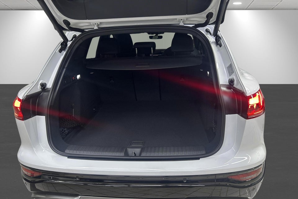 Audi Q6 e-tron Ultra quattro 5d