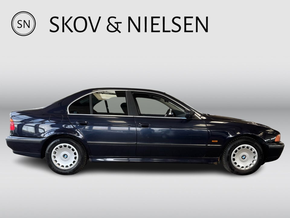 BMW 523i 2,5 Steptr. 4d