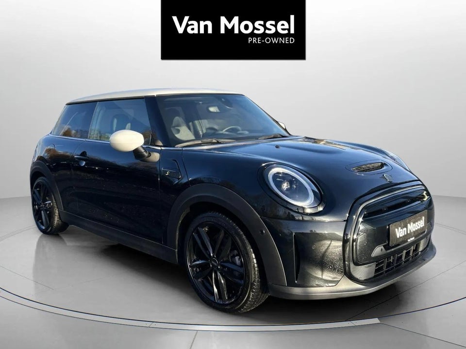 MINI Cooper SE Edition Premium Plus 3d
