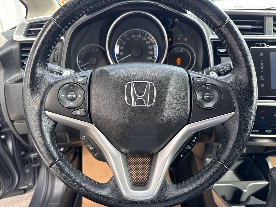 Honda Jazz 1,3 i-VTEC Elegance CVT 5d