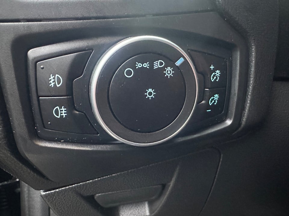 Ford Focus 1,5 SCTi 150 Titanium 5d