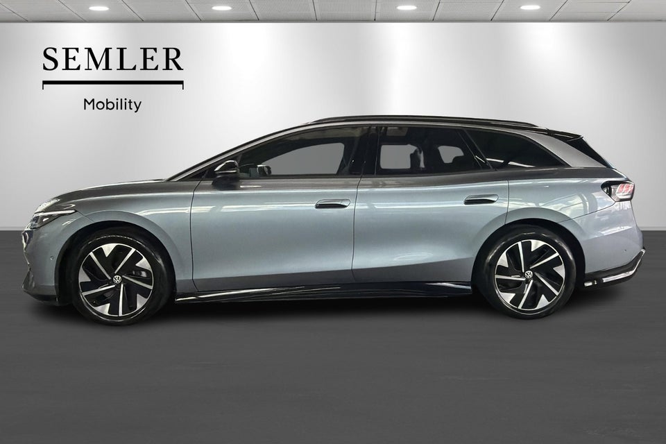 VW ID.7 77 Style Tourer 5d