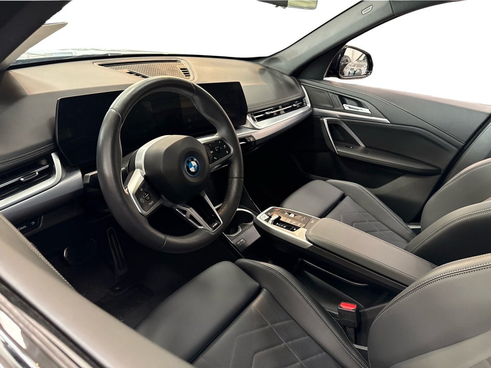 BMW iX1 xDrive30 M-Sport 5d