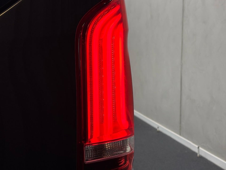 Mercedes EQV300 L