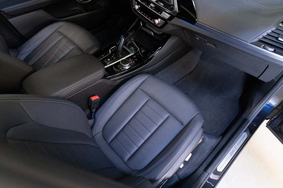 BMW iX3 Inspiring 5d