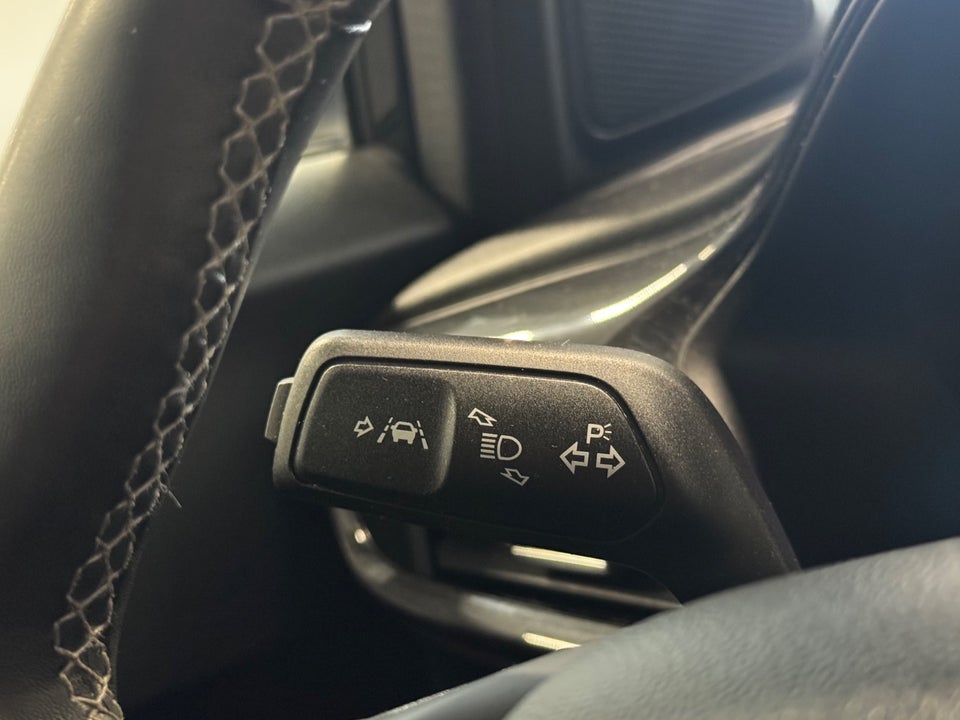 Ford Puma 1,0 EcoBoost mHEV Titanium DCT 5d