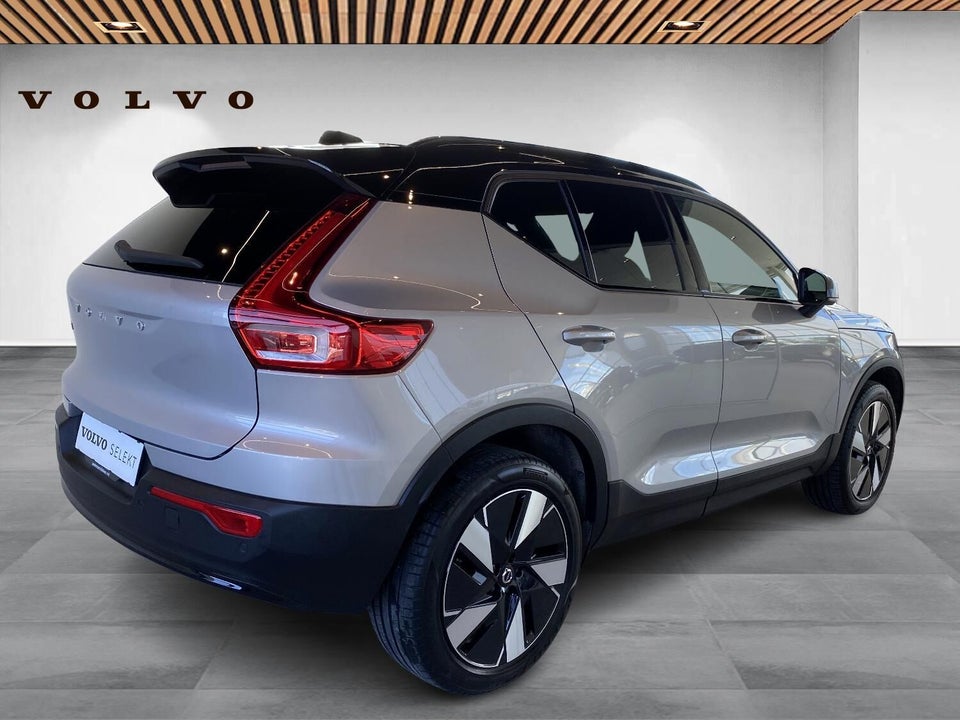 Volvo EX40 Extended Range Plus 5d