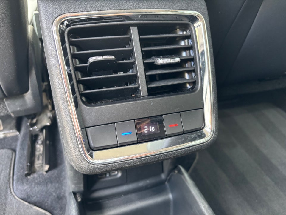 Skoda Enyaq 80 iV Loft 5d