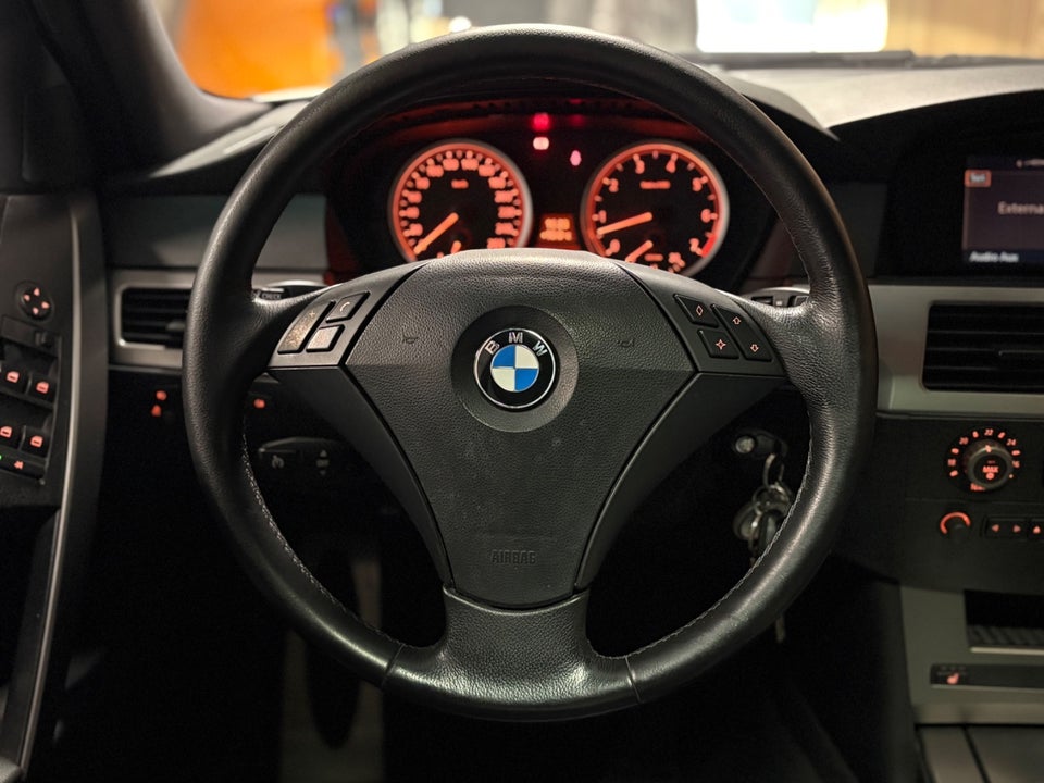 BMW 520i 2,2 M-Sport 4d