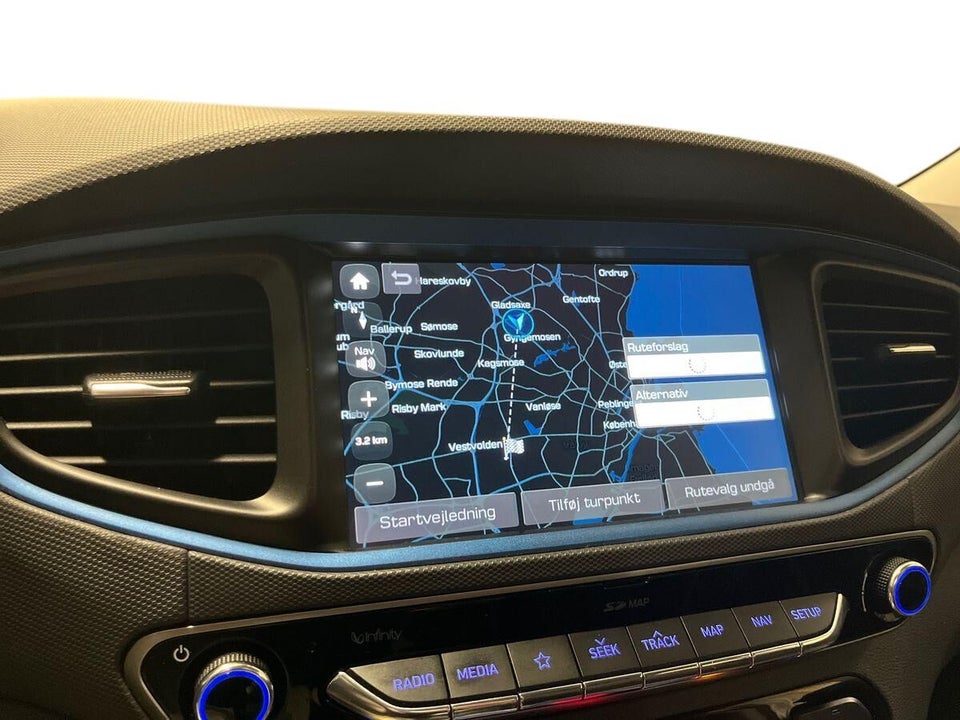 Hyundai Ioniq 1,6 PHEV Trend DCT 5d