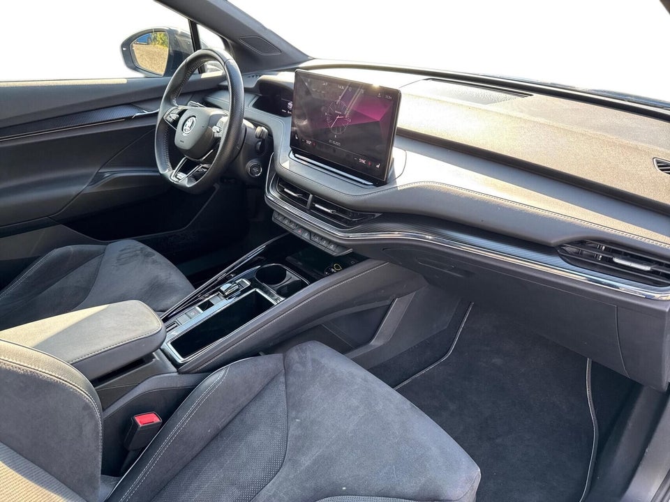 Skoda Enyaq 60 iV Sportline 5d