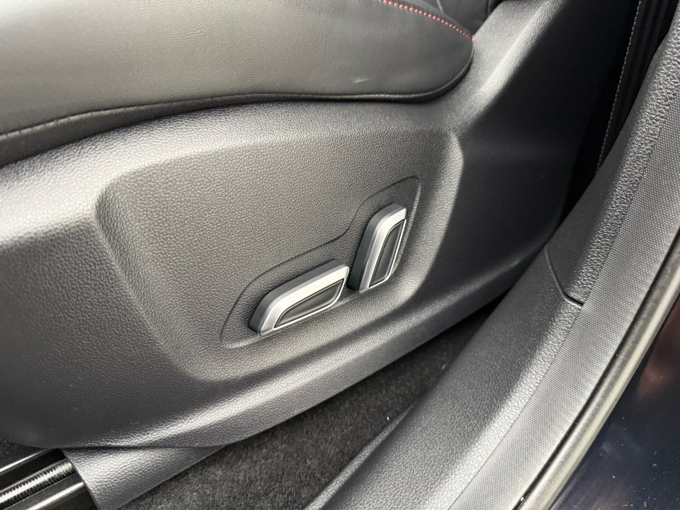 MG EHS 1,5 PHEV Luxury 5d