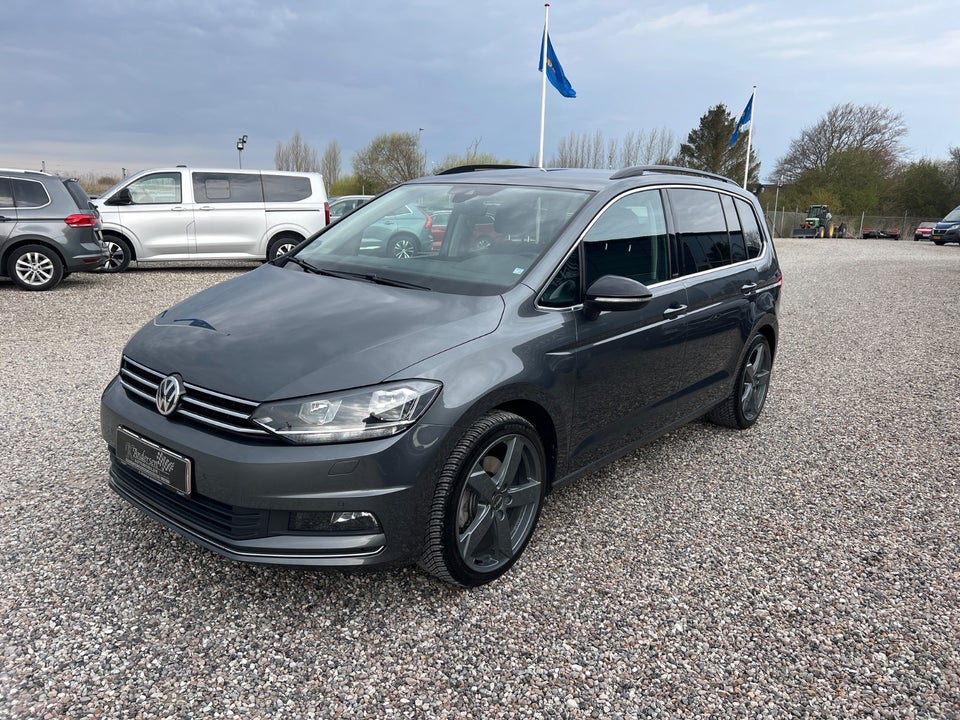 VW Touran 1,6 TDi 115 IQ.Drive DSG 7prs 5d