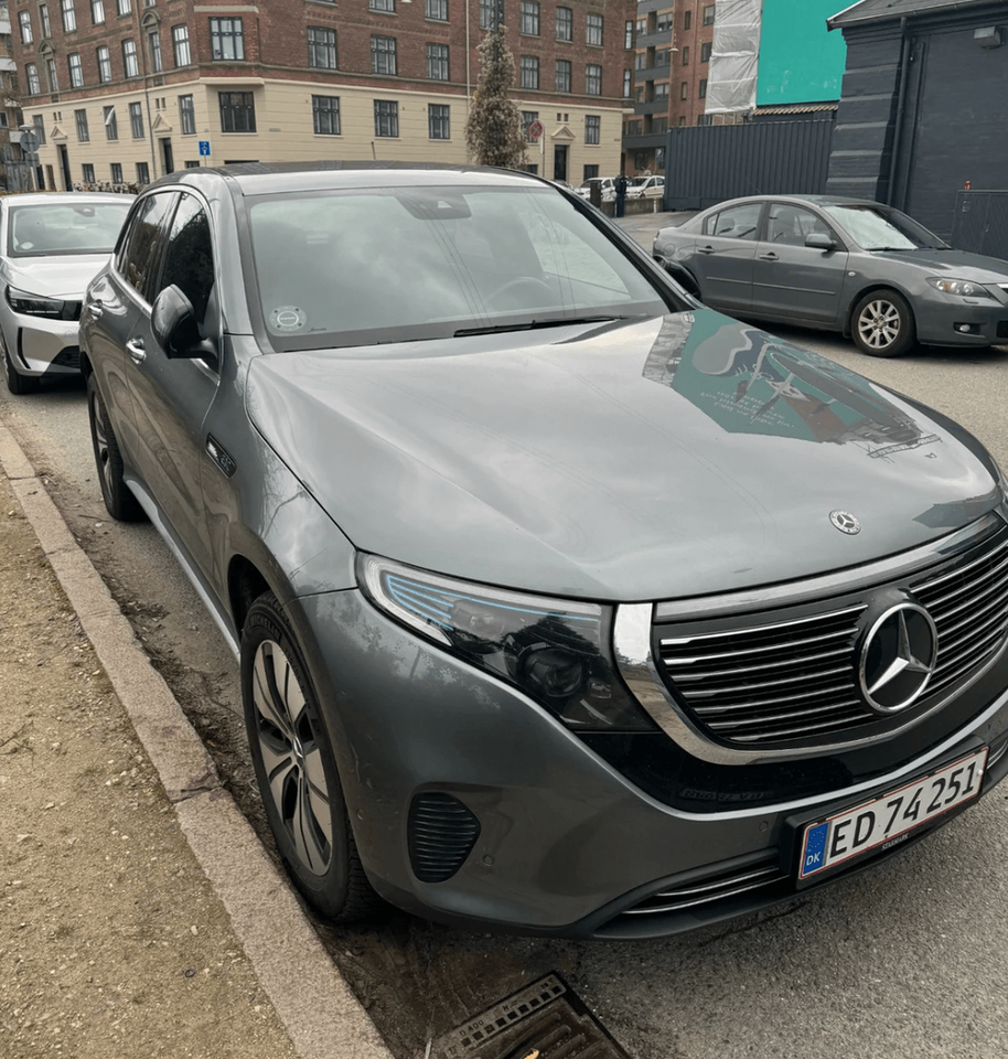 Mercedes EQC400 Electric Art 4Matic 5d