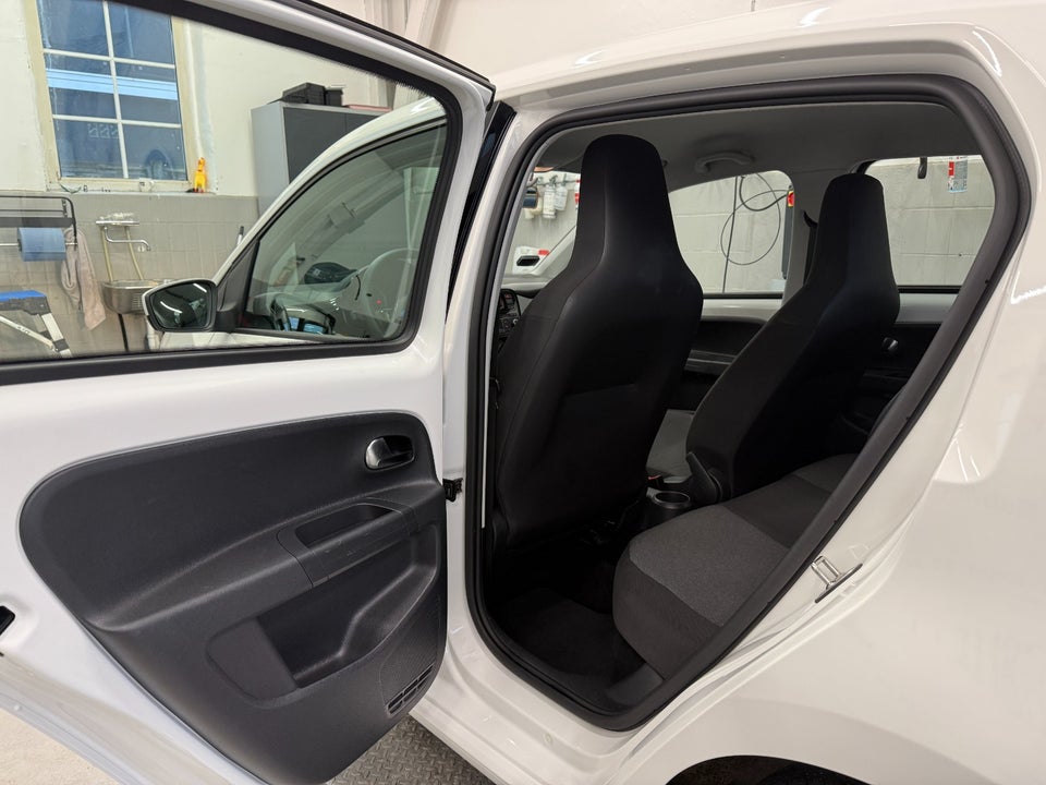 VW Up! 1,0 60 Move Up! BMT 5d