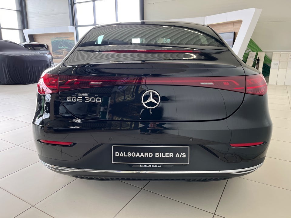 Mercedes EQE300 4d