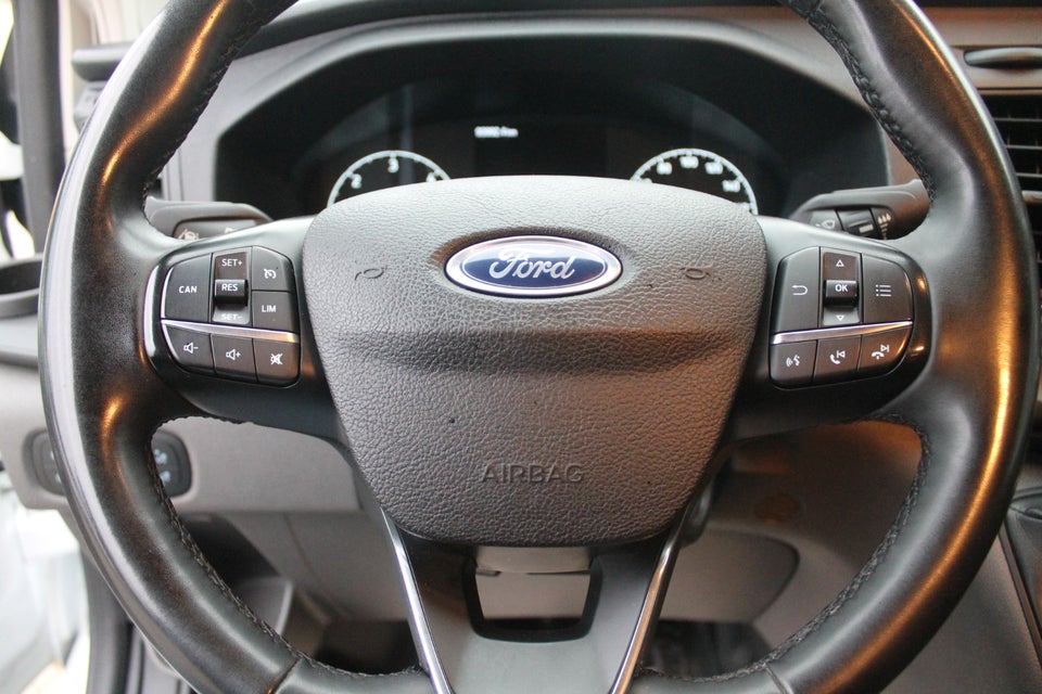 Ford Transit Custom 300L 2,0 TDCi 130 Trend