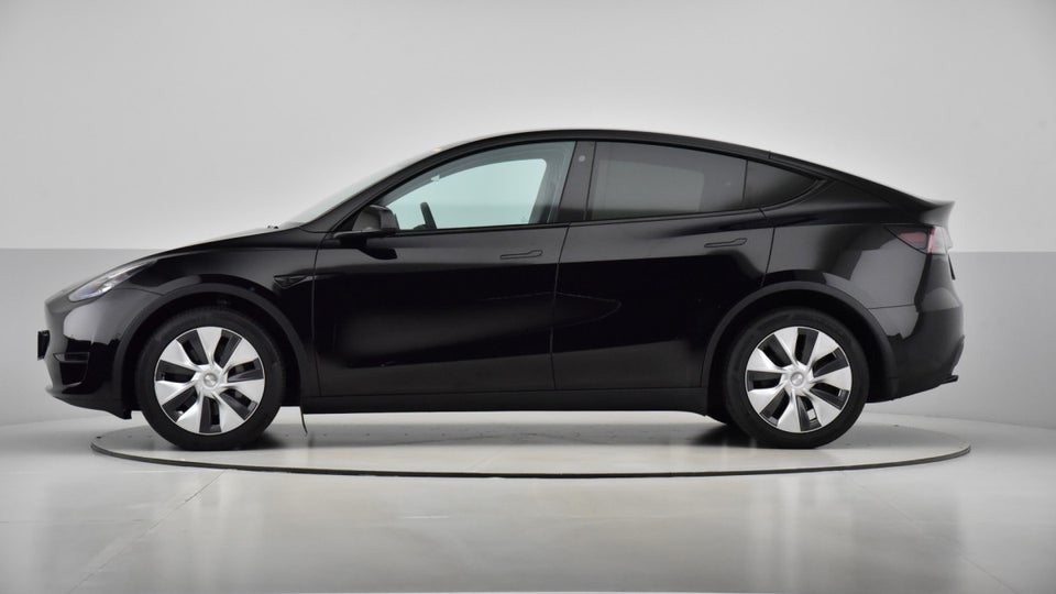 Tesla Model Y Long Range AWD 5d