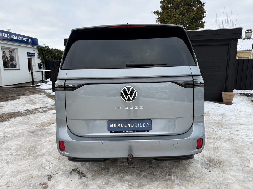 VW ID.Buzz 77 Pro SWB 5d