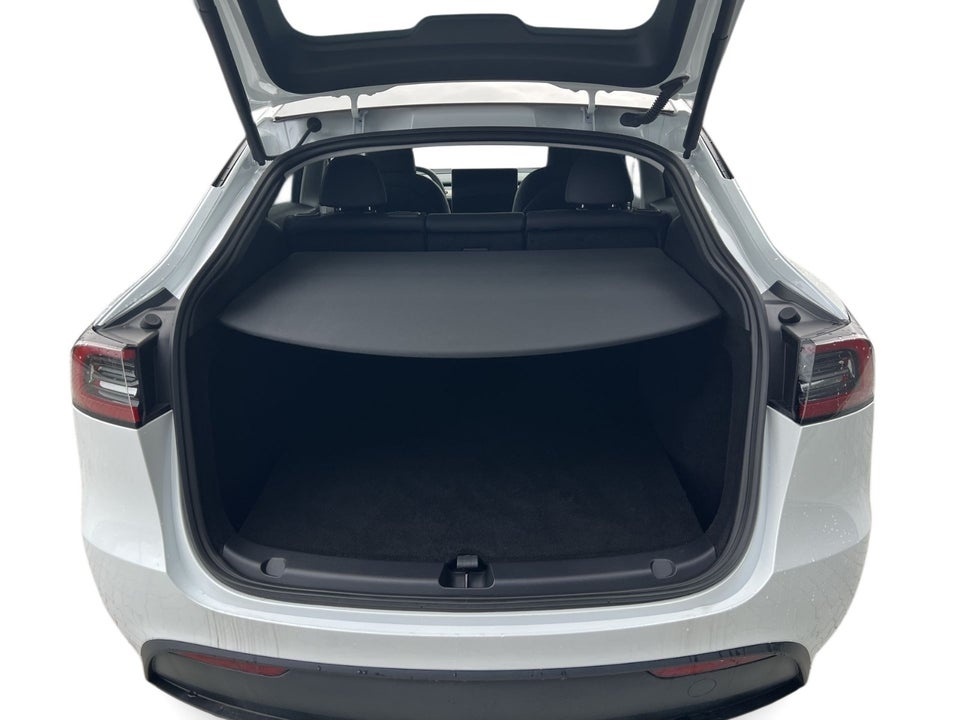 Tesla Model Y Long Range RWD 5d