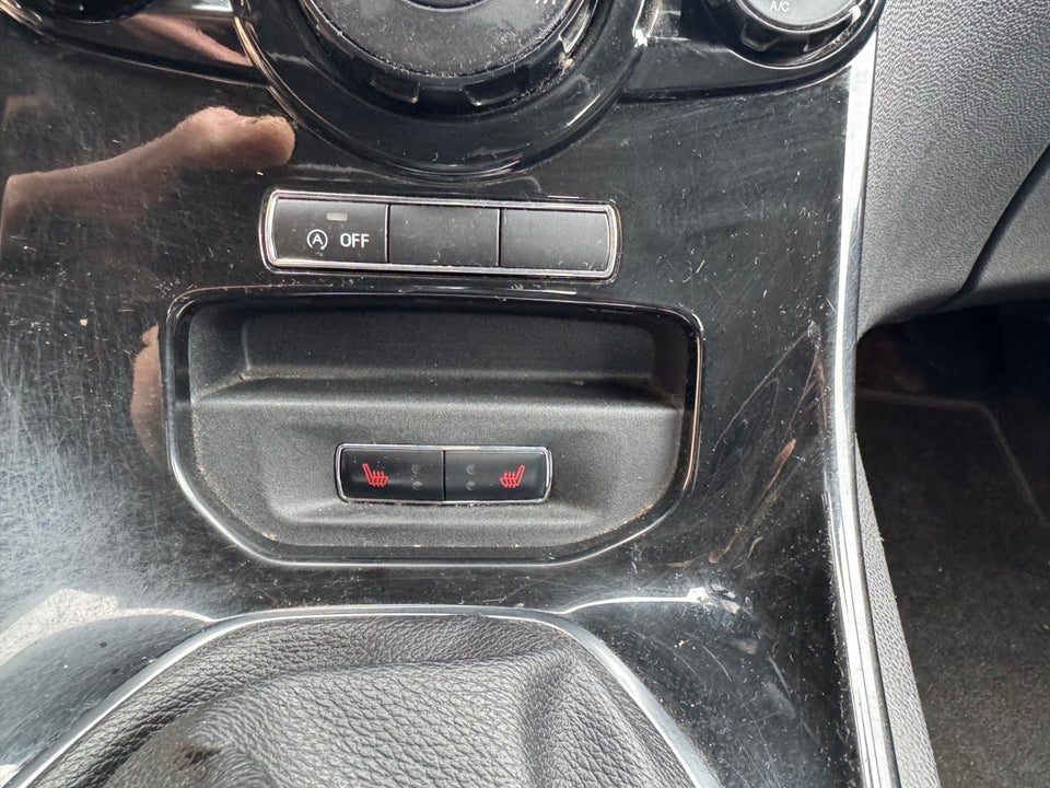Ford Fiesta 1,0 SCTi 100 Titanium 5d