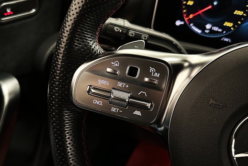 Mercedes A200 1,3 AMG Line aut. 5d