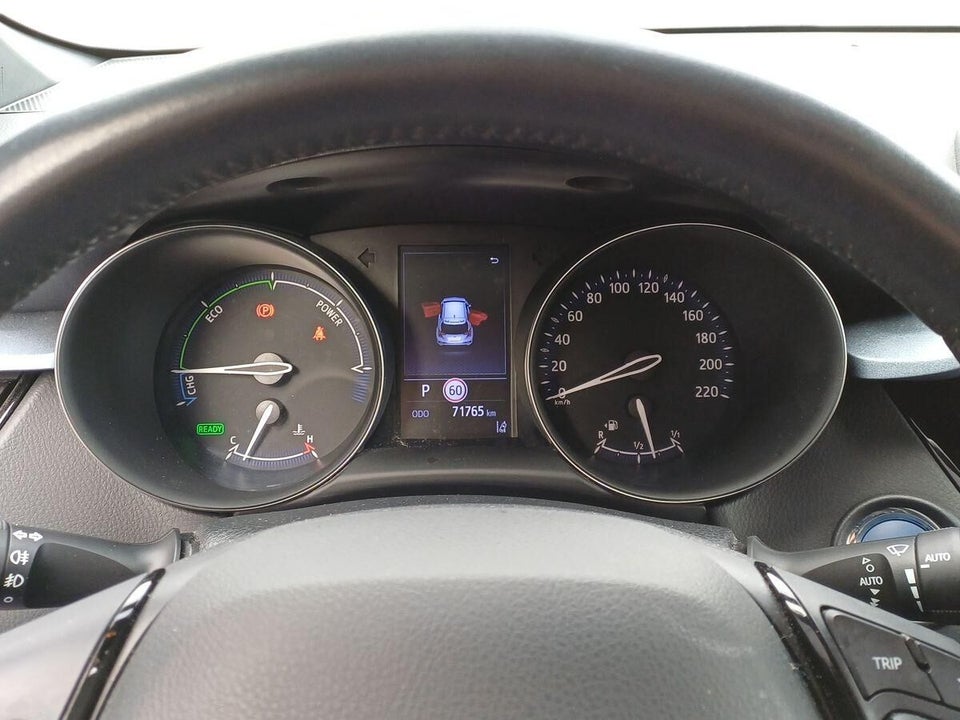 Toyota C-HR 1,8 Hybrid C-LUB CVT 5d