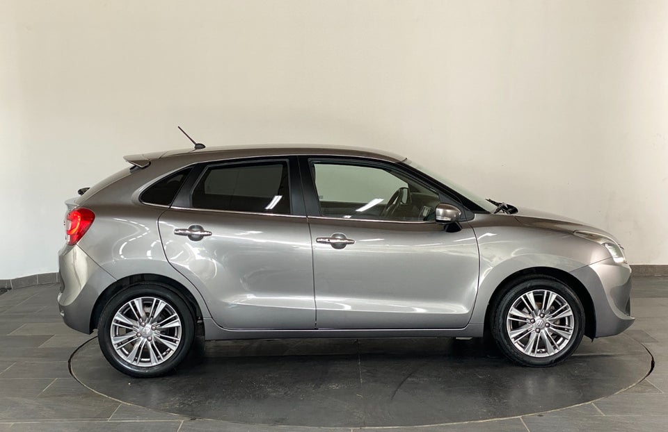 Suzuki Baleno 1,2 Dualjet mHybrid Exclusive Gold 5d