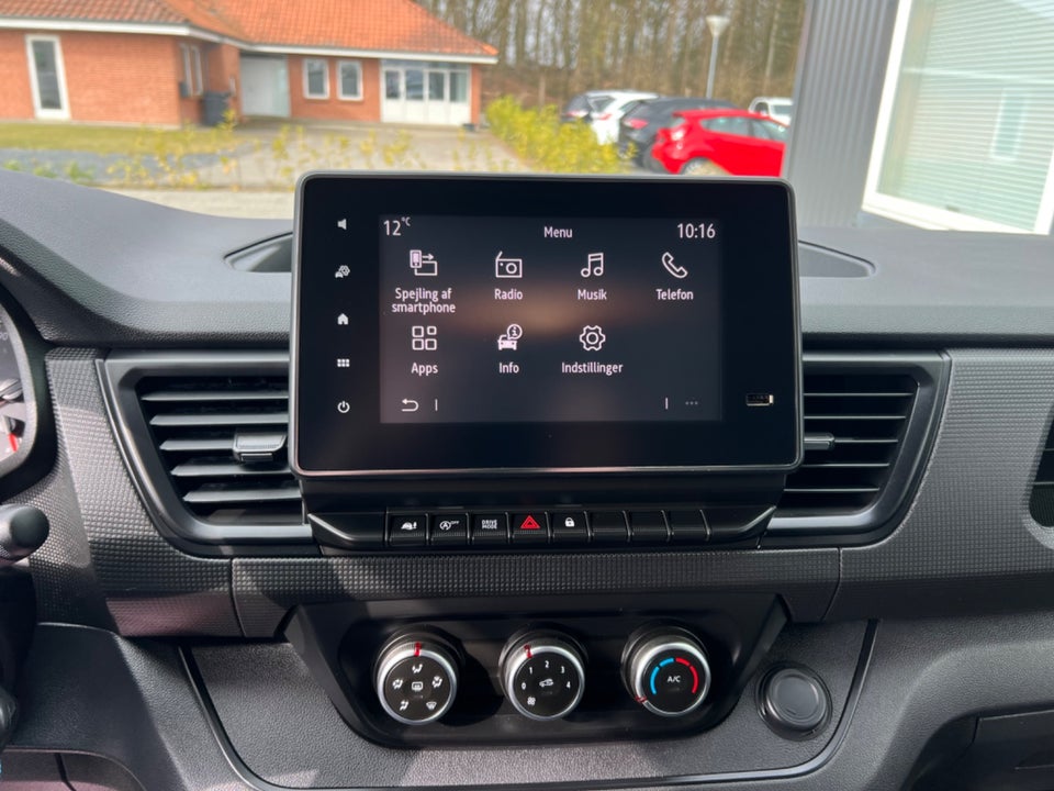 Renault Trafic 2,0 dCi 150 L2H1 EDC