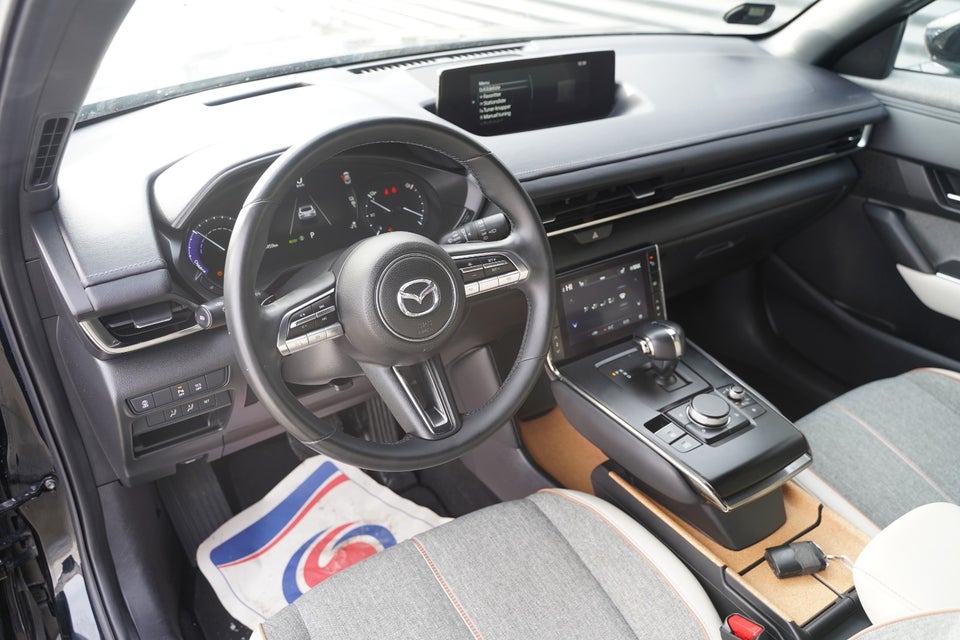 Mazda MX-30 e-SkyActiv First Edition 5d