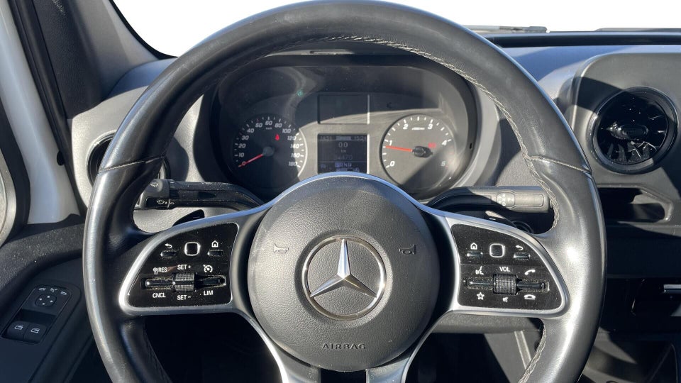 Mercedes Sprinter 215 2,0 CDi A2 Kassevogn aut. FWD