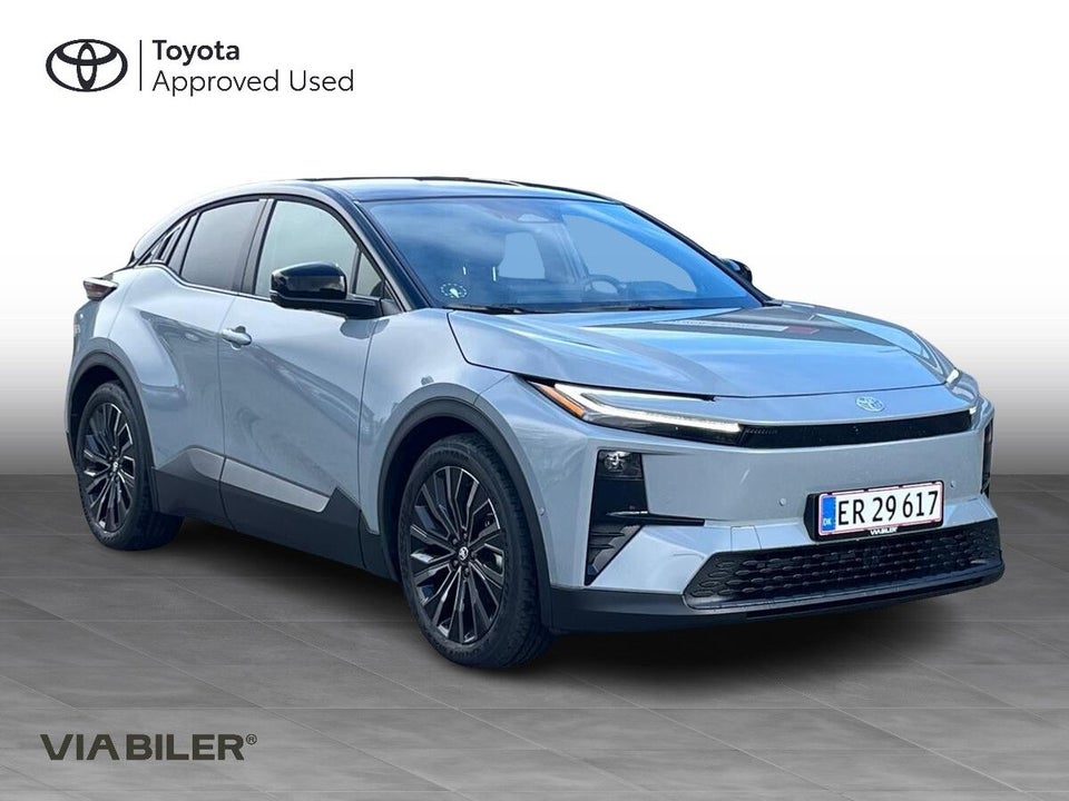 Toyota C-HR+ 77 Executive AWD 5d