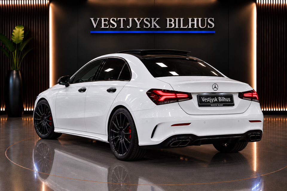 Mercedes A220 2,0 AMG Line aut. 4Matic 4d