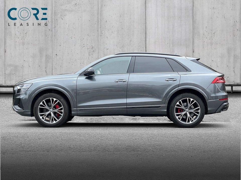 Audi Q8 50 TDi S-line quattro Tiptr. 5d