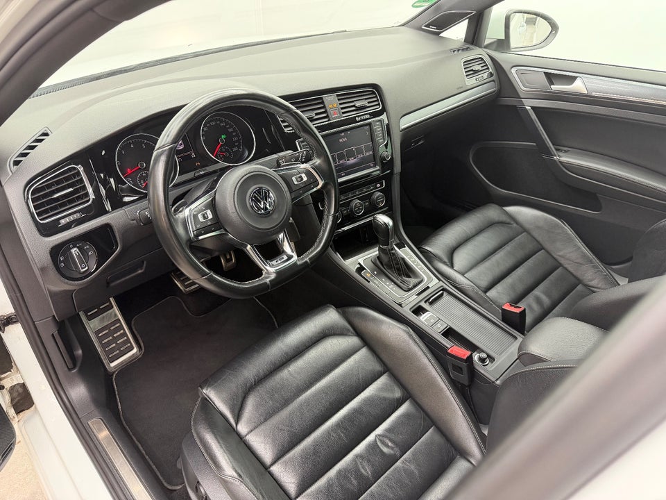 VW Golf VII 1,4 TSi 140 R-line DSG BMT 5d