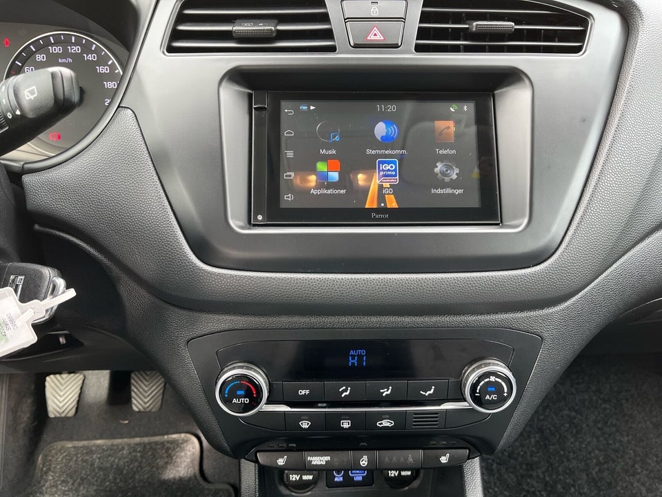 Hyundai i20 1,25 Sport 5d