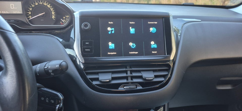 Peugeot 208 1,6 BlueHDi 100 Desire 5d