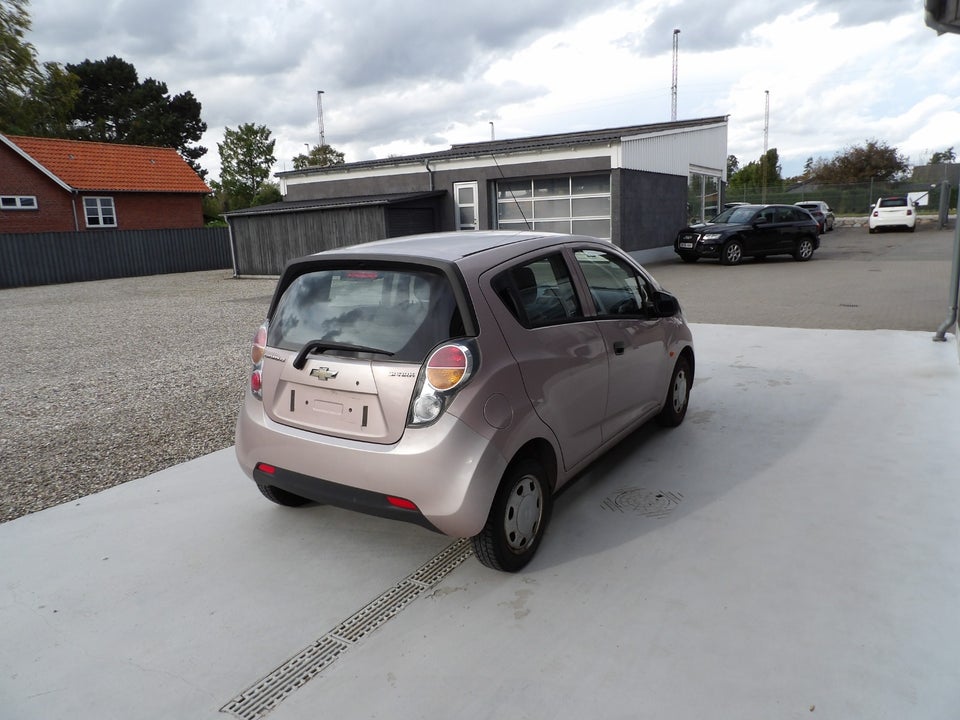 Chevrolet Spark 1,0 Life 5d