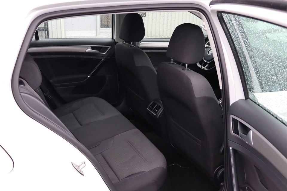 VW Golf VII 1,4 TSi 150 R-line DSG BMT 5d