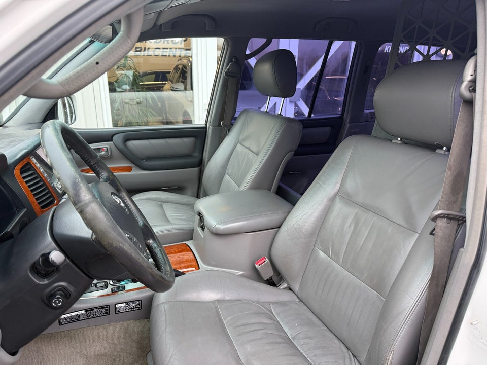 Toyota Land Cruiser 4,2 TD LE aut. Van 5d