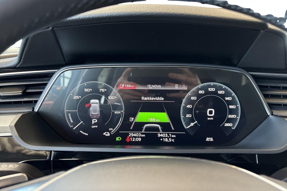 Audi e-tron 50 quattro 5d