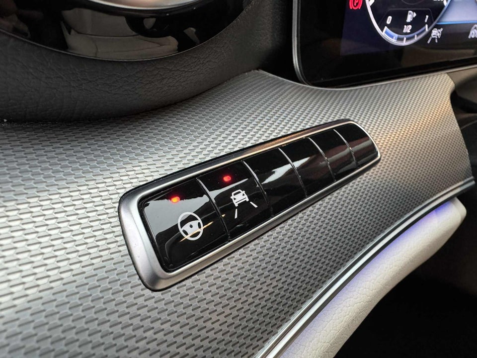 Mercedes E300 d 2,0 Avantgarde aut. 4d